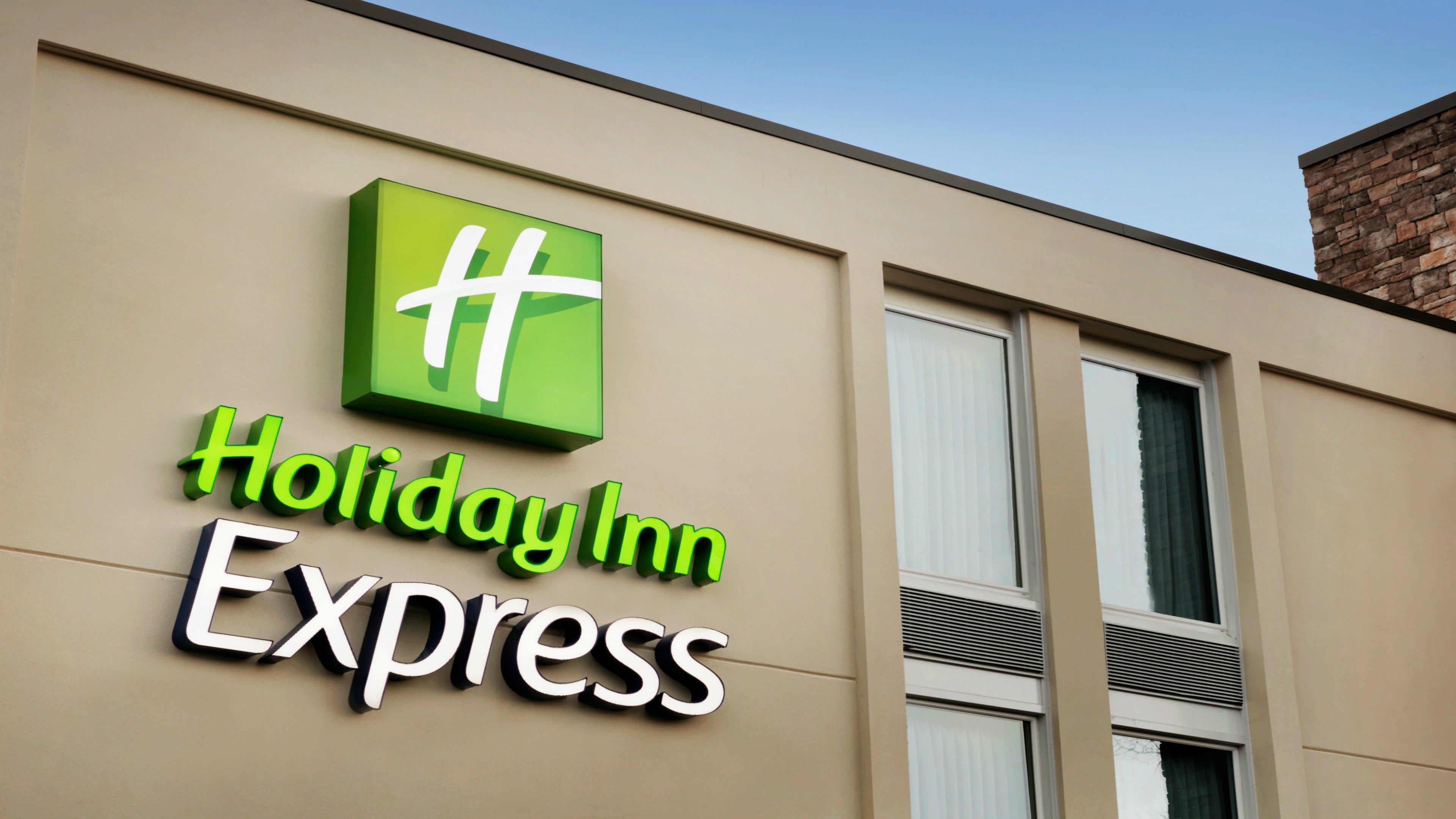 Holiday Inn Express - Williamsburg Busch Gardens Area, An Ihg Hotel Exterior photo